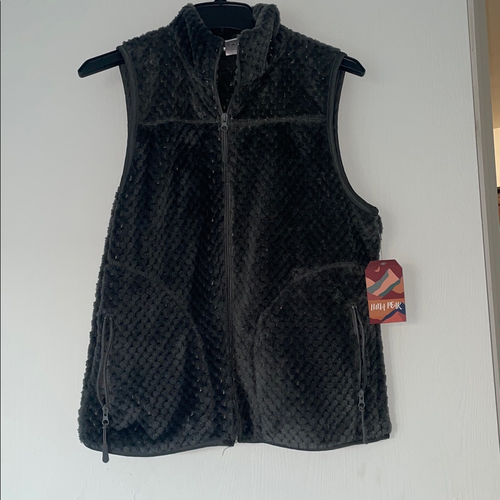 Black Fuzzy Vest